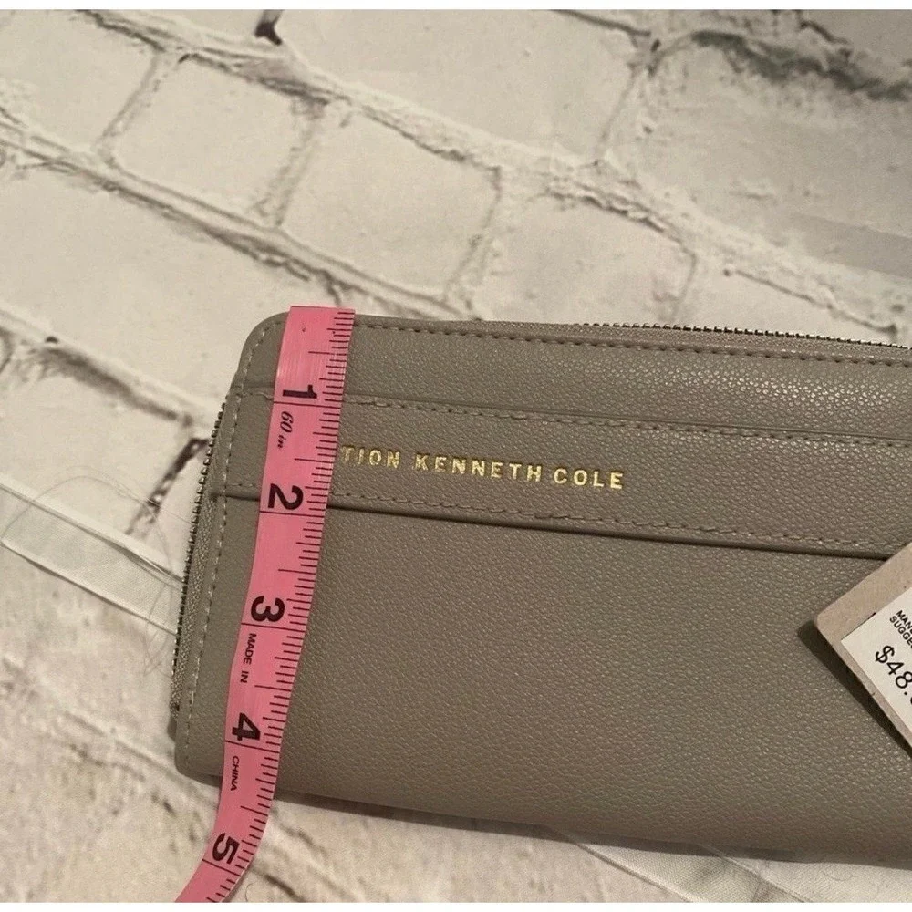 KENNETH COLE REACTION Gray‎ Wallet